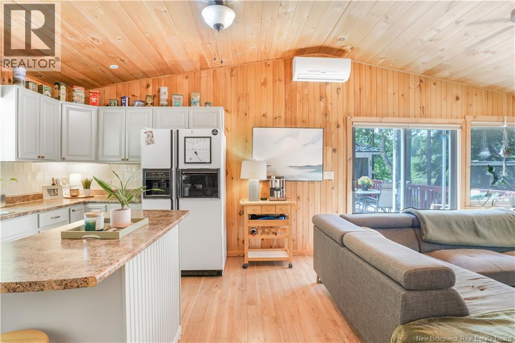 111 Camp Road - Image 12