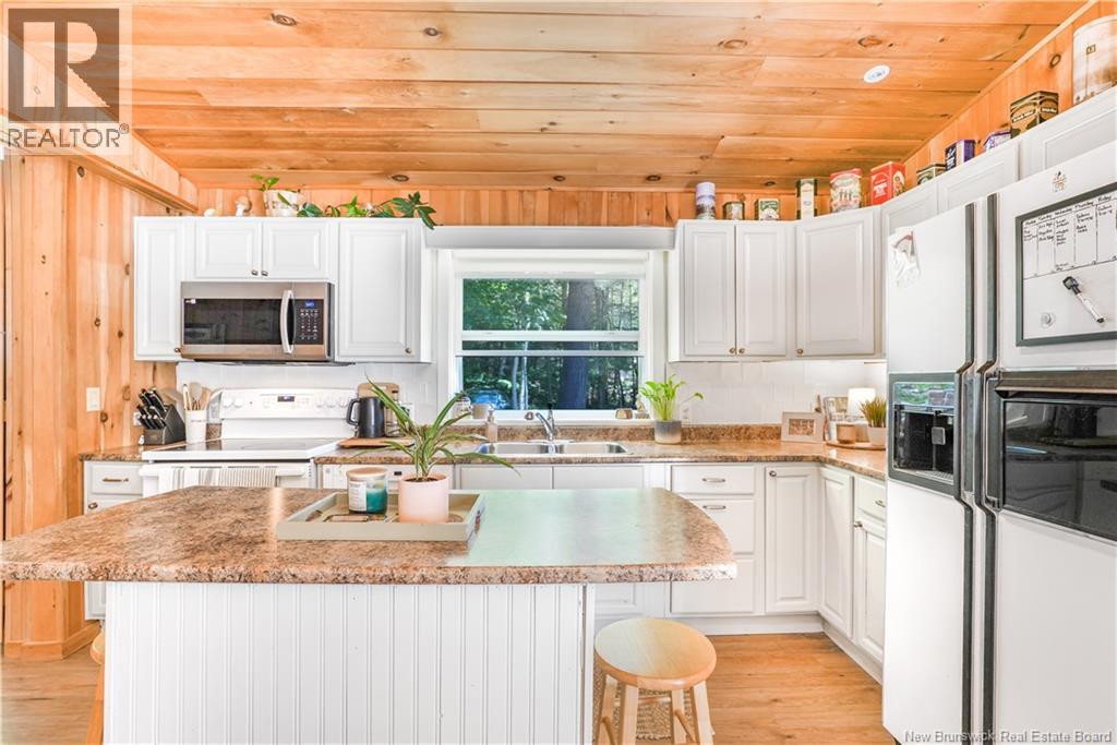 111 Camp Road - Image 14