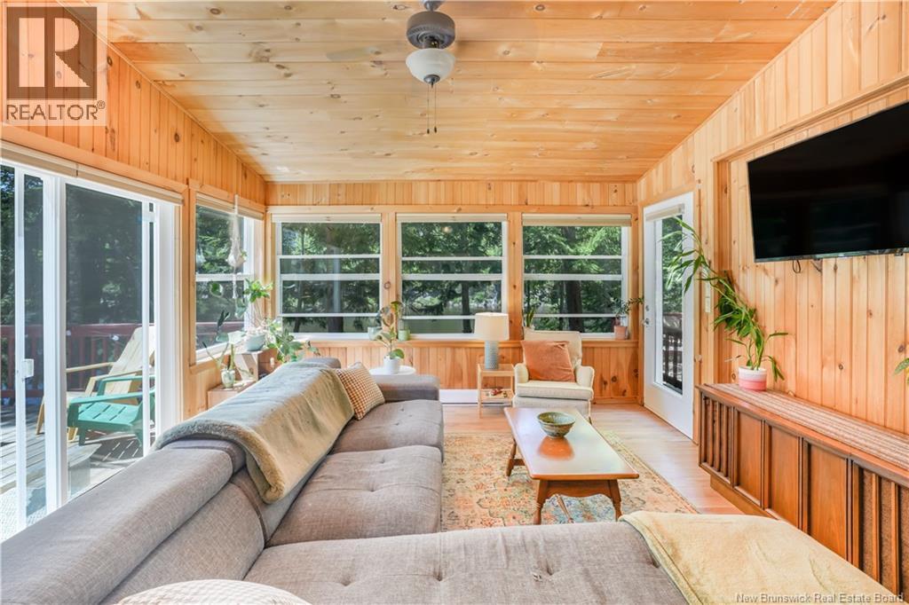 111 Camp Road - Image 11