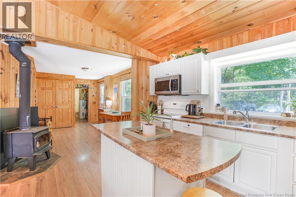 111 Camp Road - Image 15