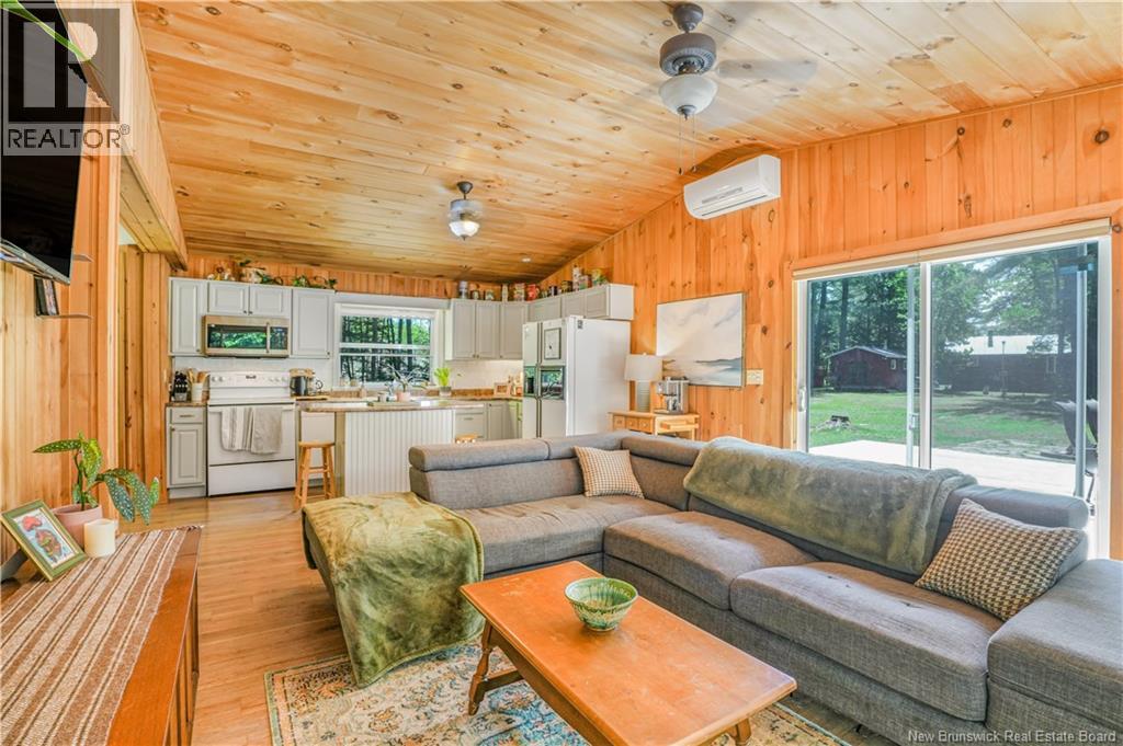 111 Camp Road - Image 8