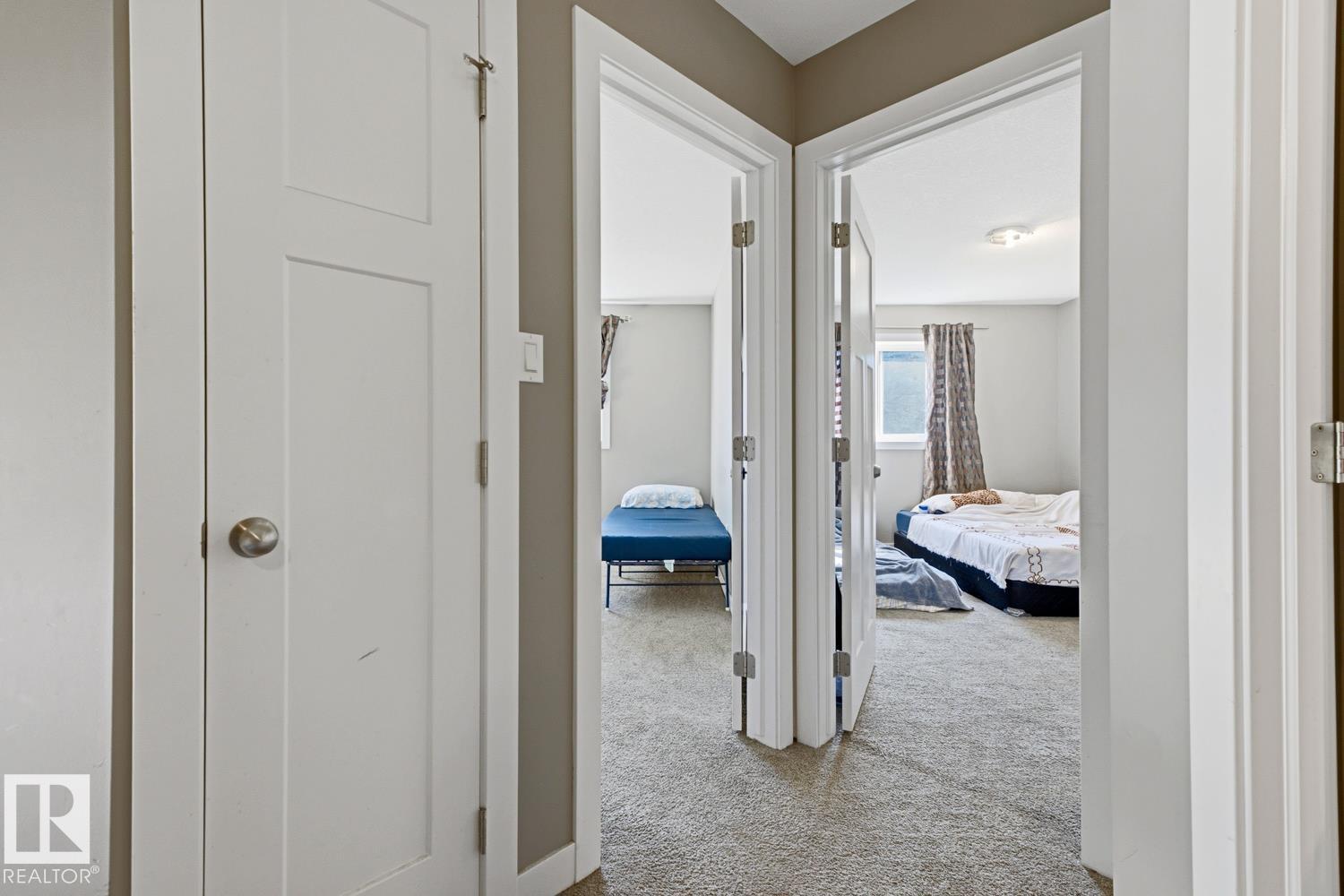 11827 56 ST NW - 27