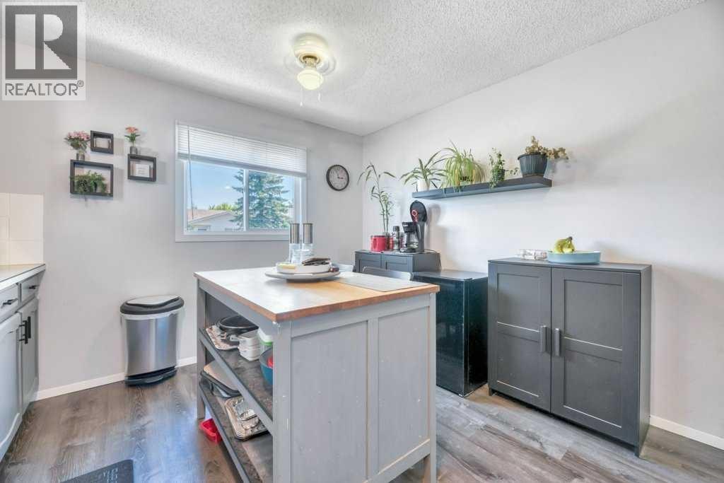 23 Abbercove Road SE - 20