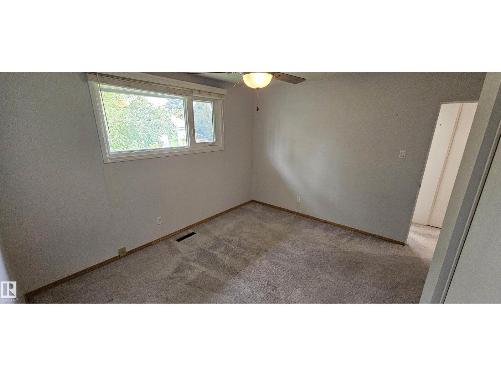 5307 114B ST NW - 17
