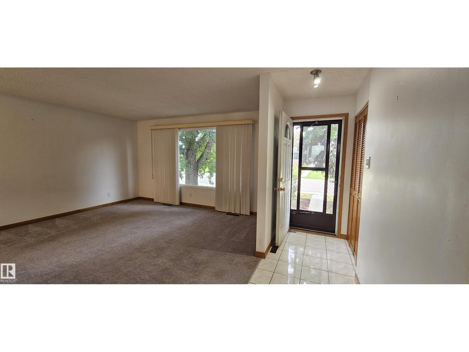 5307 114B ST NW - 6