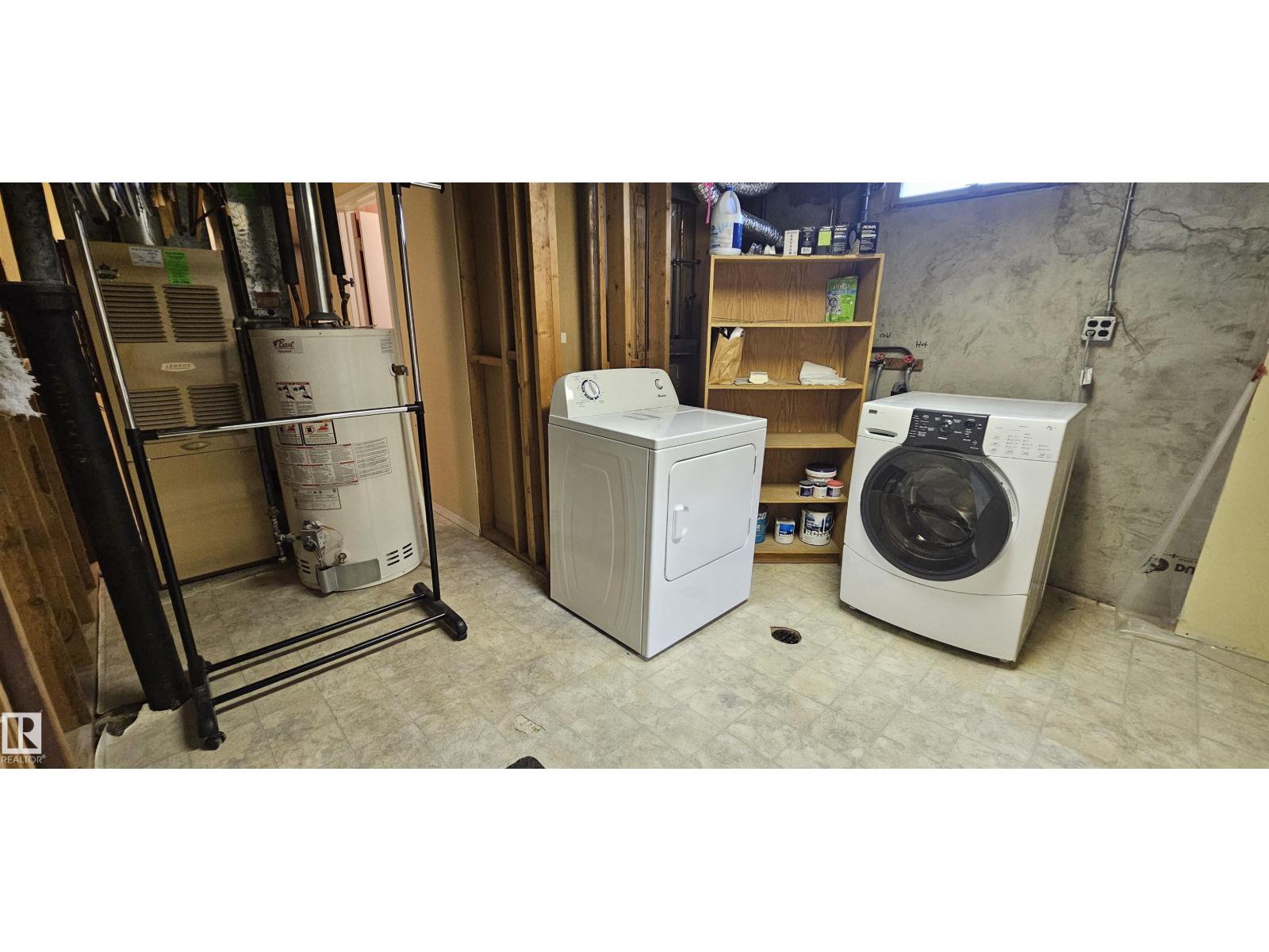 5307 114B ST NW - 39