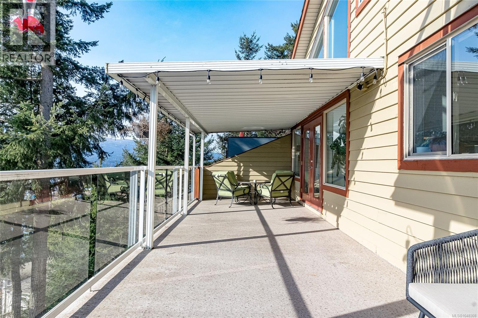 150 Rainbow Cres - 54