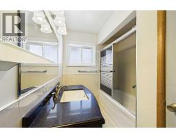 5 Chisholm Crescent Nw, Calgary, AB T2L0Y9 Photo 17