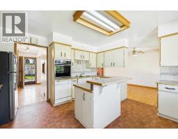 Laundry room - 5 Chisholm Crescent Nw, Calgary, AB T2L0Y9 Photo 12