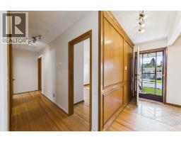 3pc Bathroom - 5 Chisholm Crescent Nw, Calgary, AB T2L0Y9 Photo 13