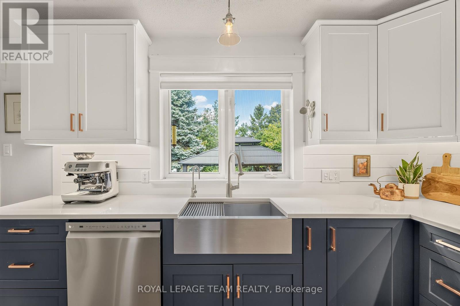 1255 REMINGTON WAY - Image 16