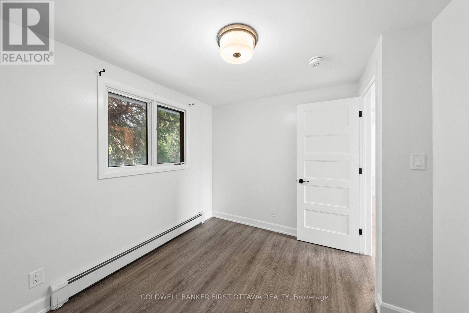 351 AMIENS STREET - 19