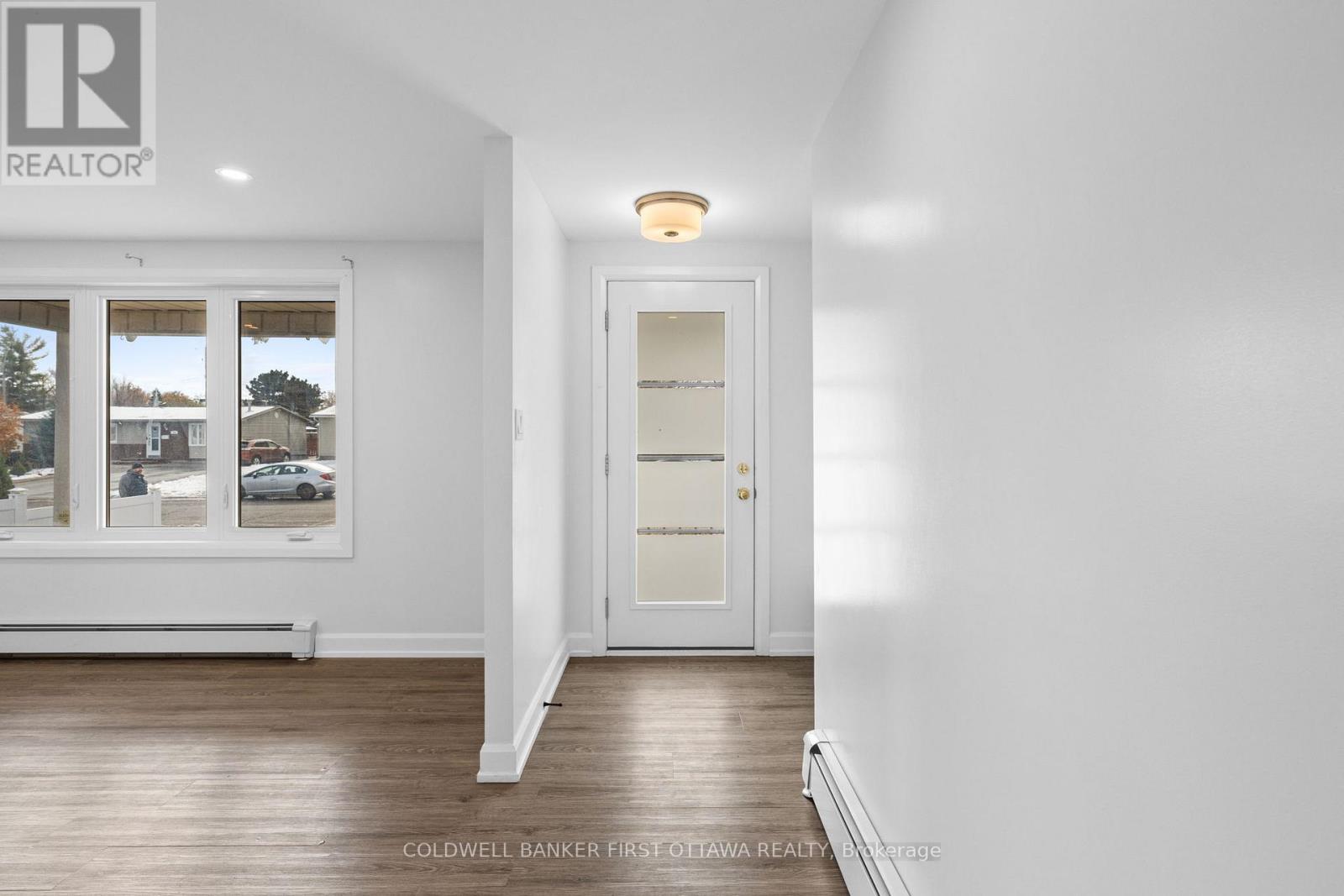 351 AMIENS STREET - 2