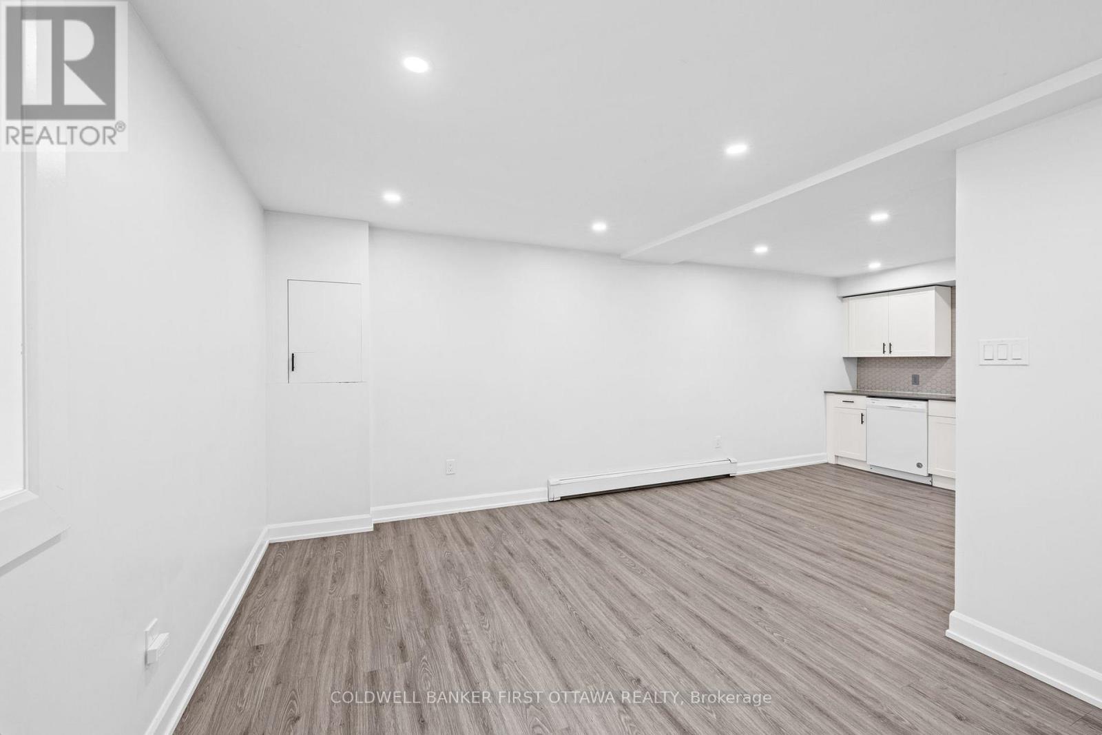 351 AMIENS STREET - Image 30
