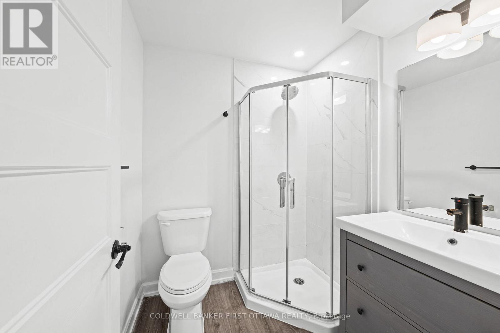 351 AMIENS STREET - 37