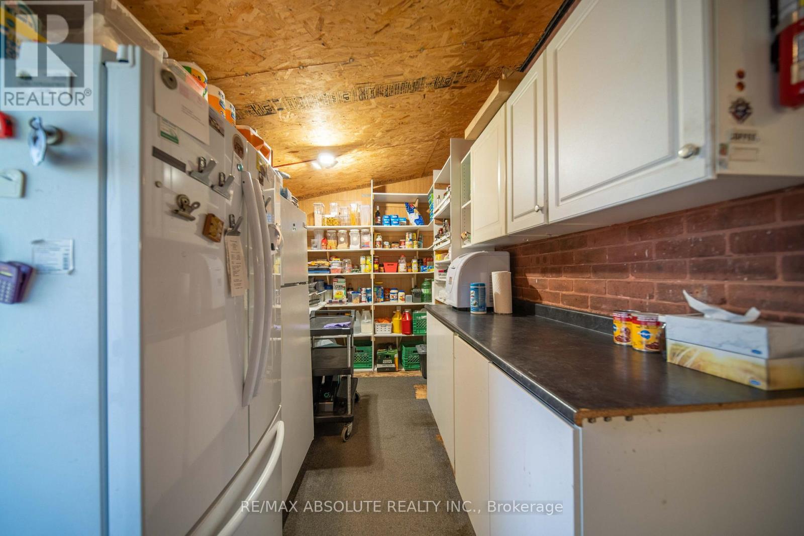 2671 CHAMPLAIN STREET - 14