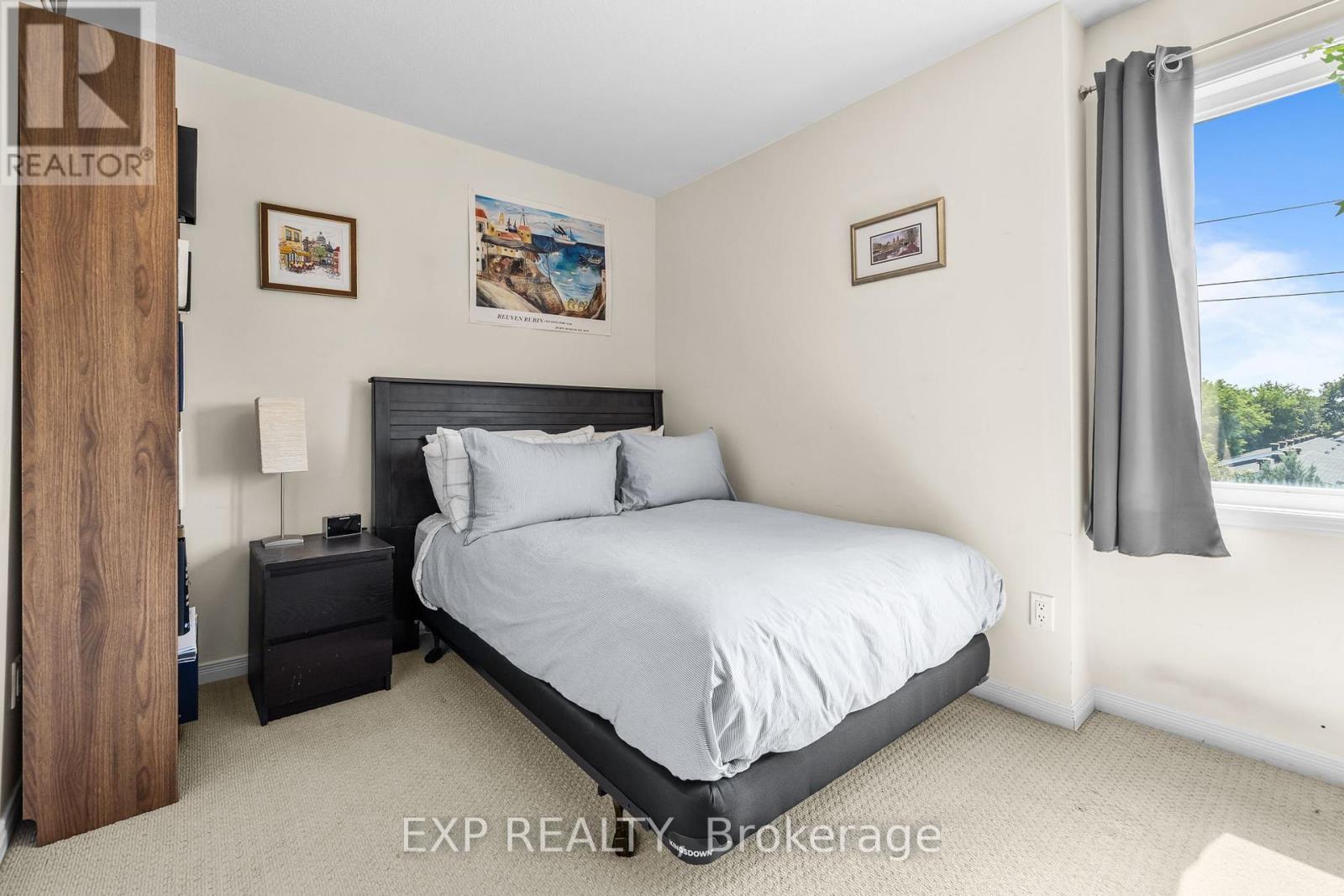 #35 957 CUMMINGS AVENUE - Image 33