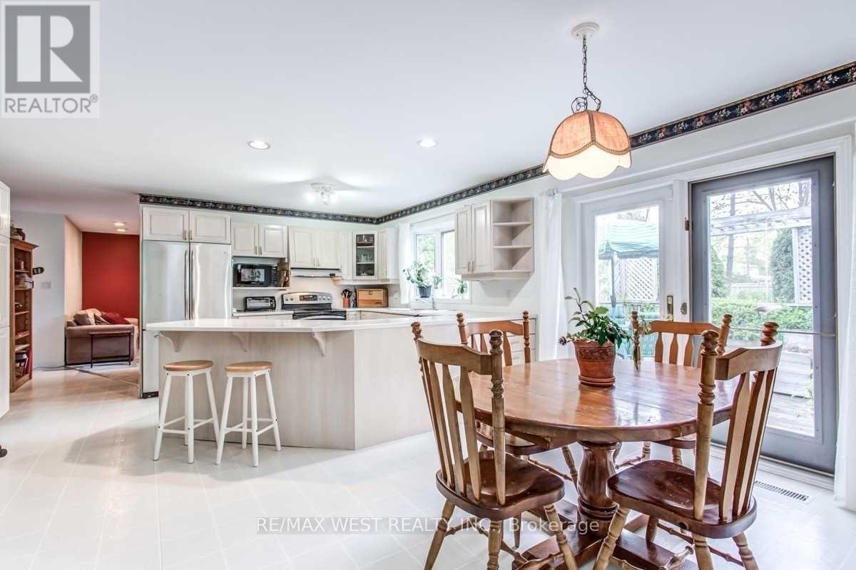 170 NEWTON DRIVE - 5