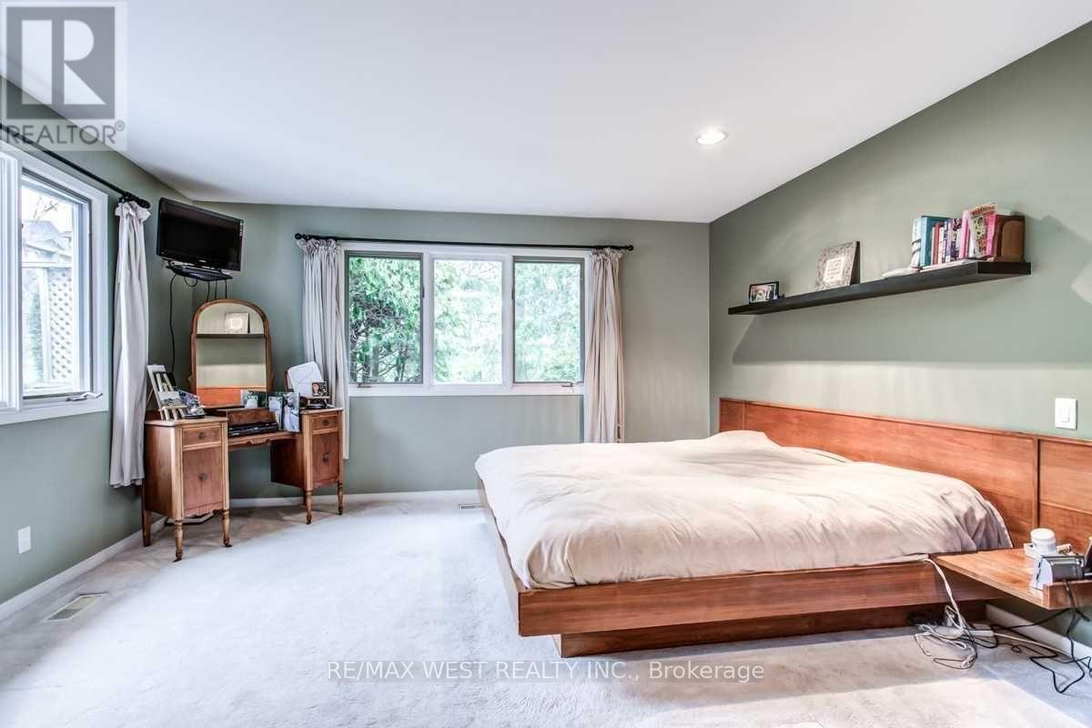170 NEWTON DRIVE - Image 7