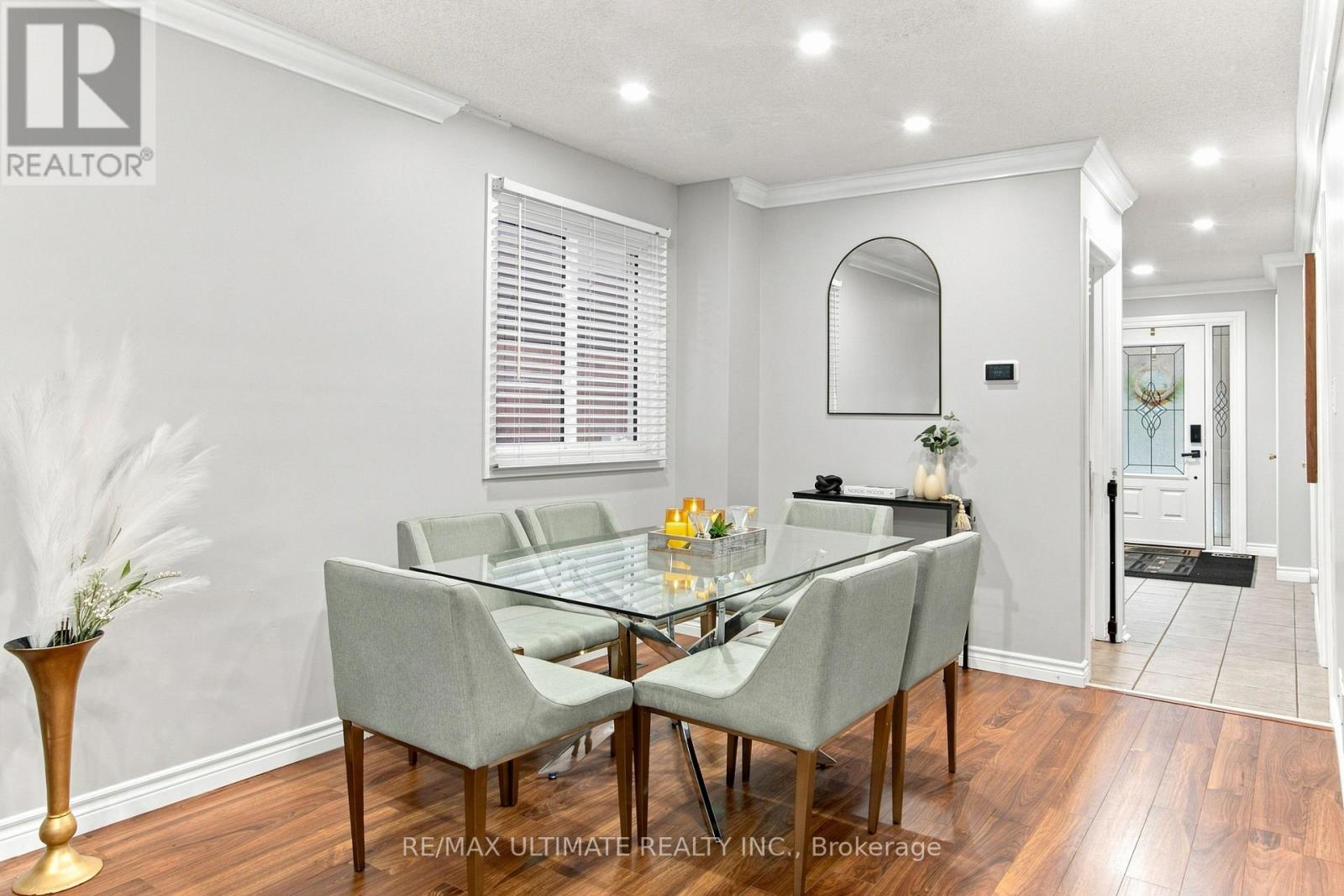 73 CLUETT DRIVE - 10