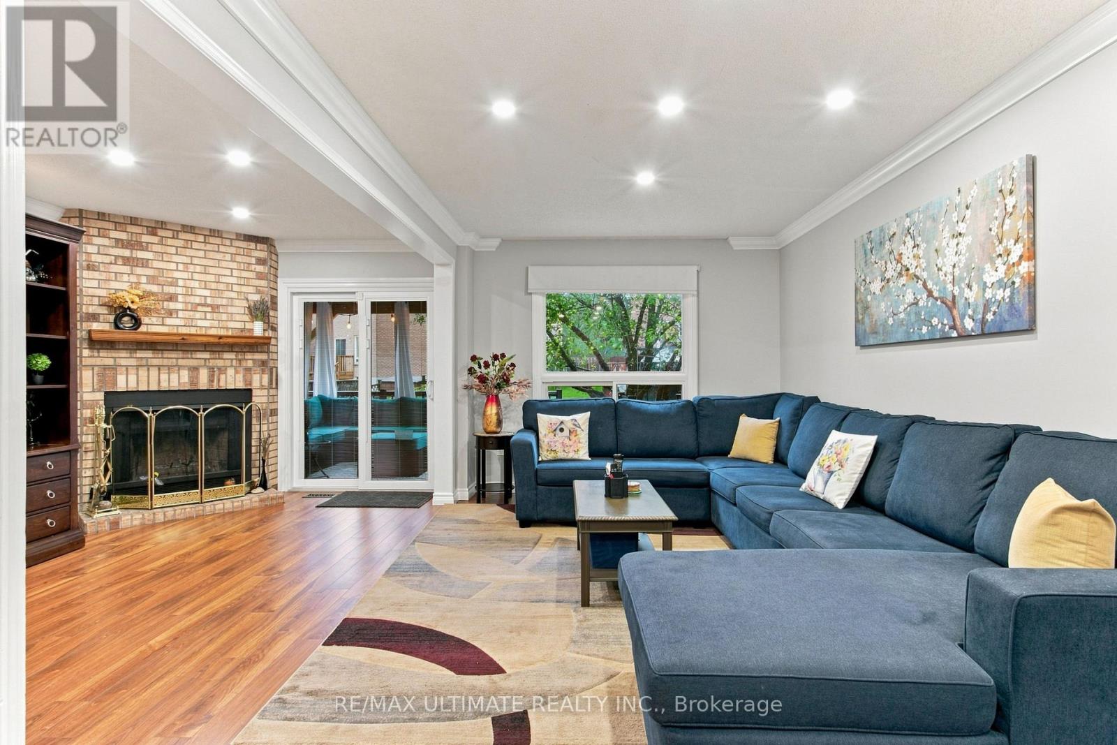 73 CLUETT DRIVE - 7