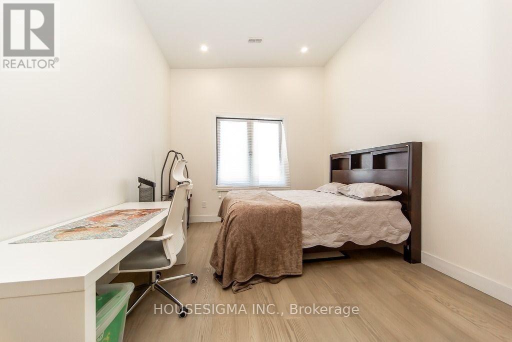 475 WILSON ROAD N - Image 25