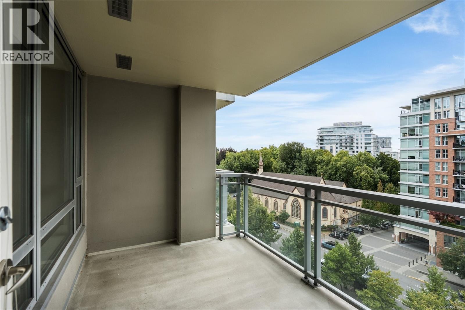 609 751 Fairfield Road, Victoria