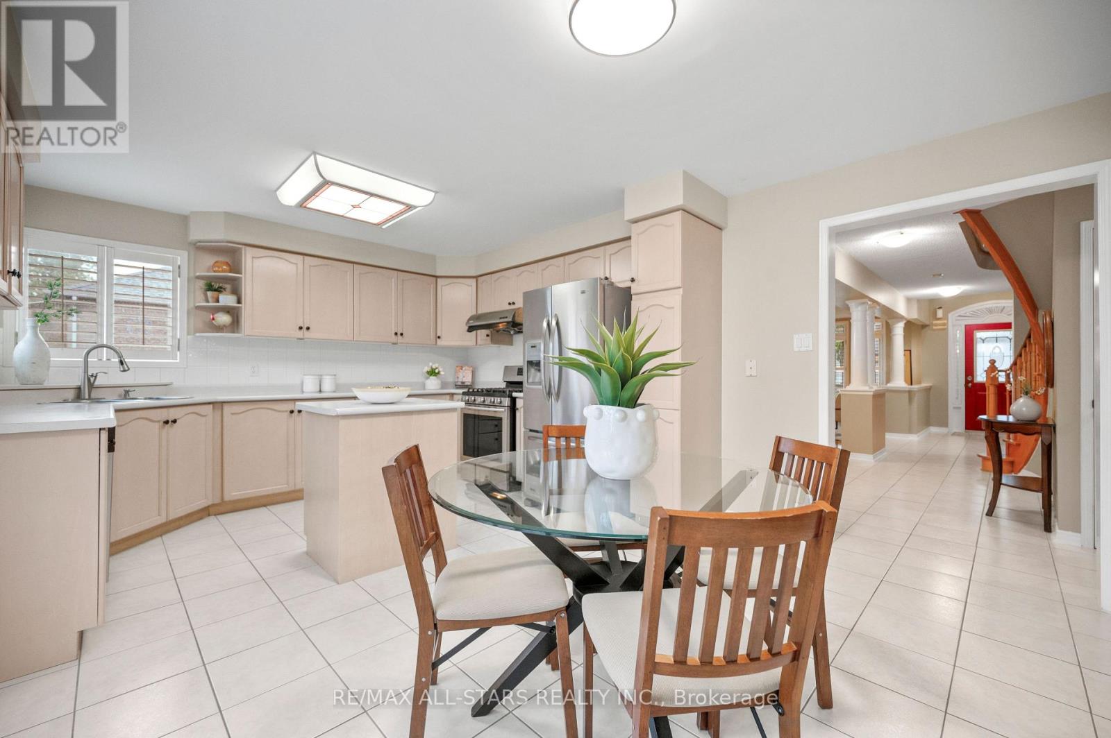 16 PRIMROSE PATH CRESCENT - 17