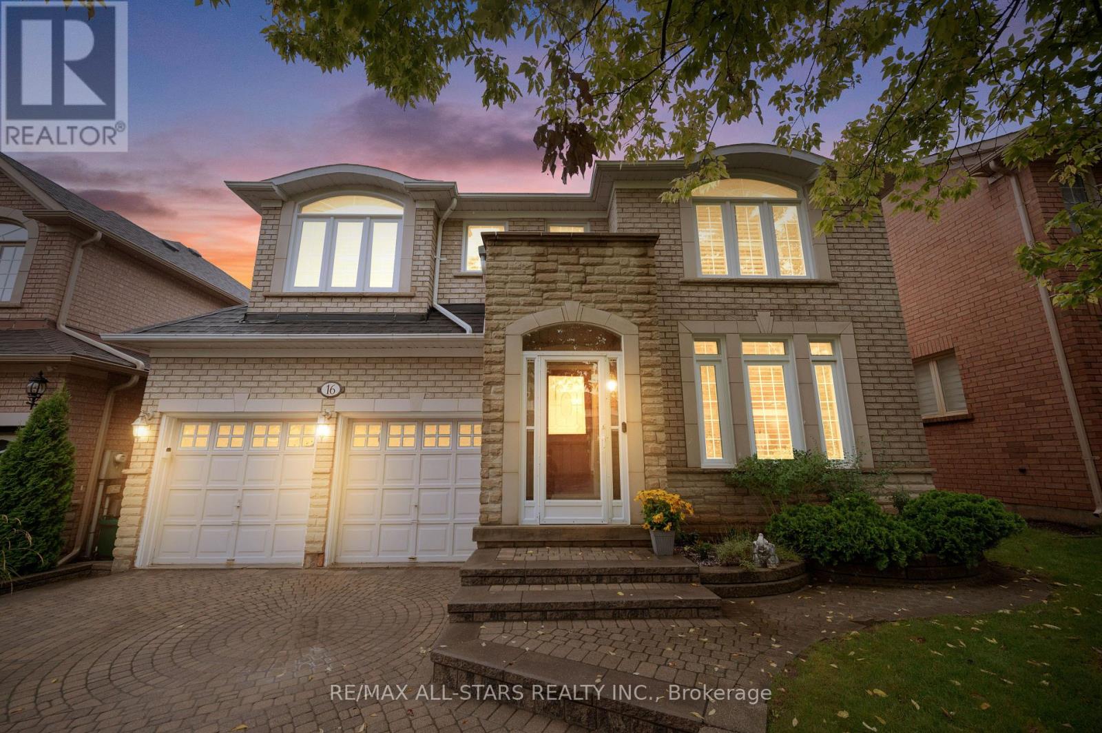 16 PRIMROSE PATH CRESCENT - 43