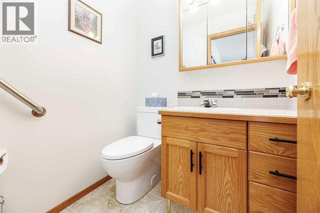 4634 42 Street Crescent - 20