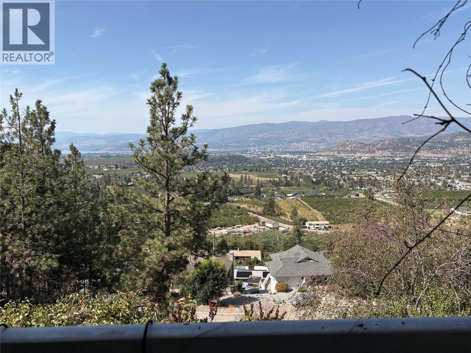 1030 Toovey Road, Kelowna