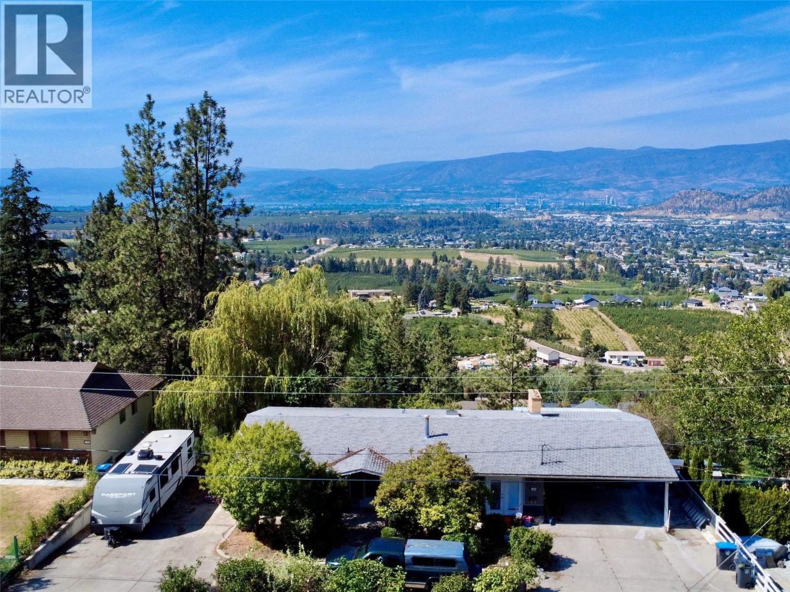 1030 Toovey Road, Kelowna