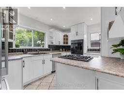 Kitchen - 8 Glenbarr Road, St  Catharines, ON L2T1Y1 Photo 9