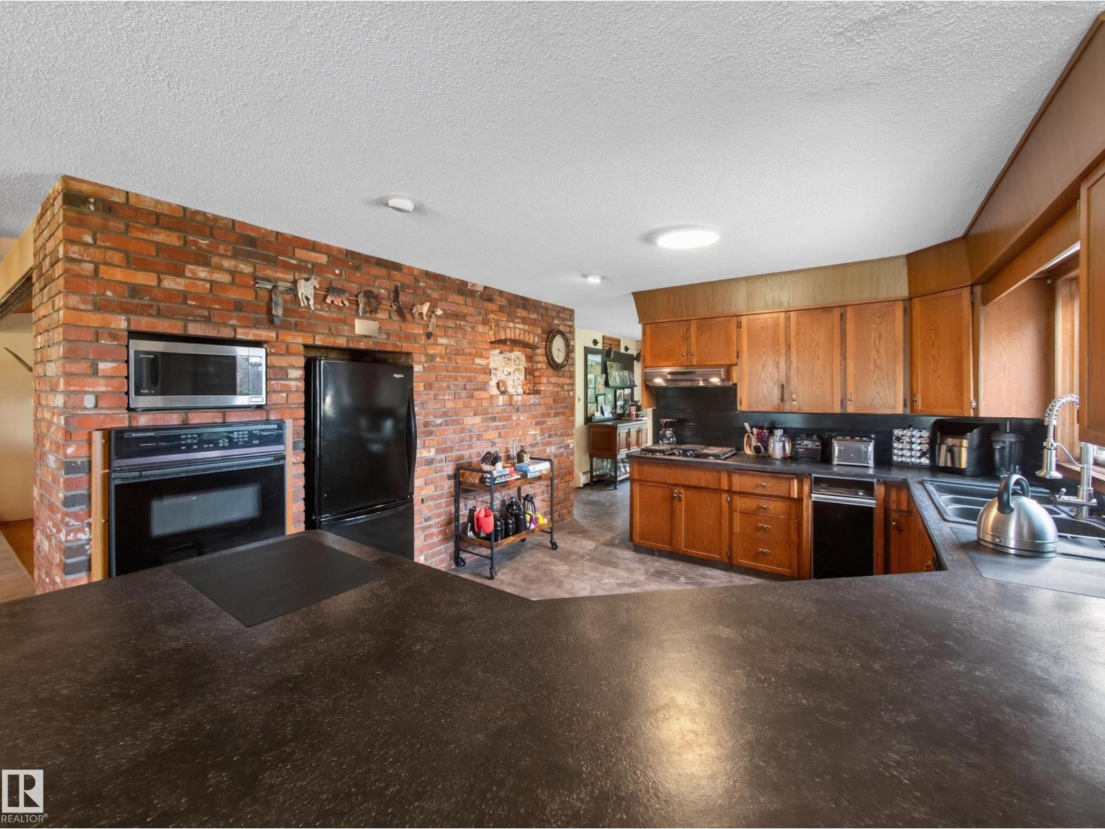 22066 TWP ROAD 522 - 23