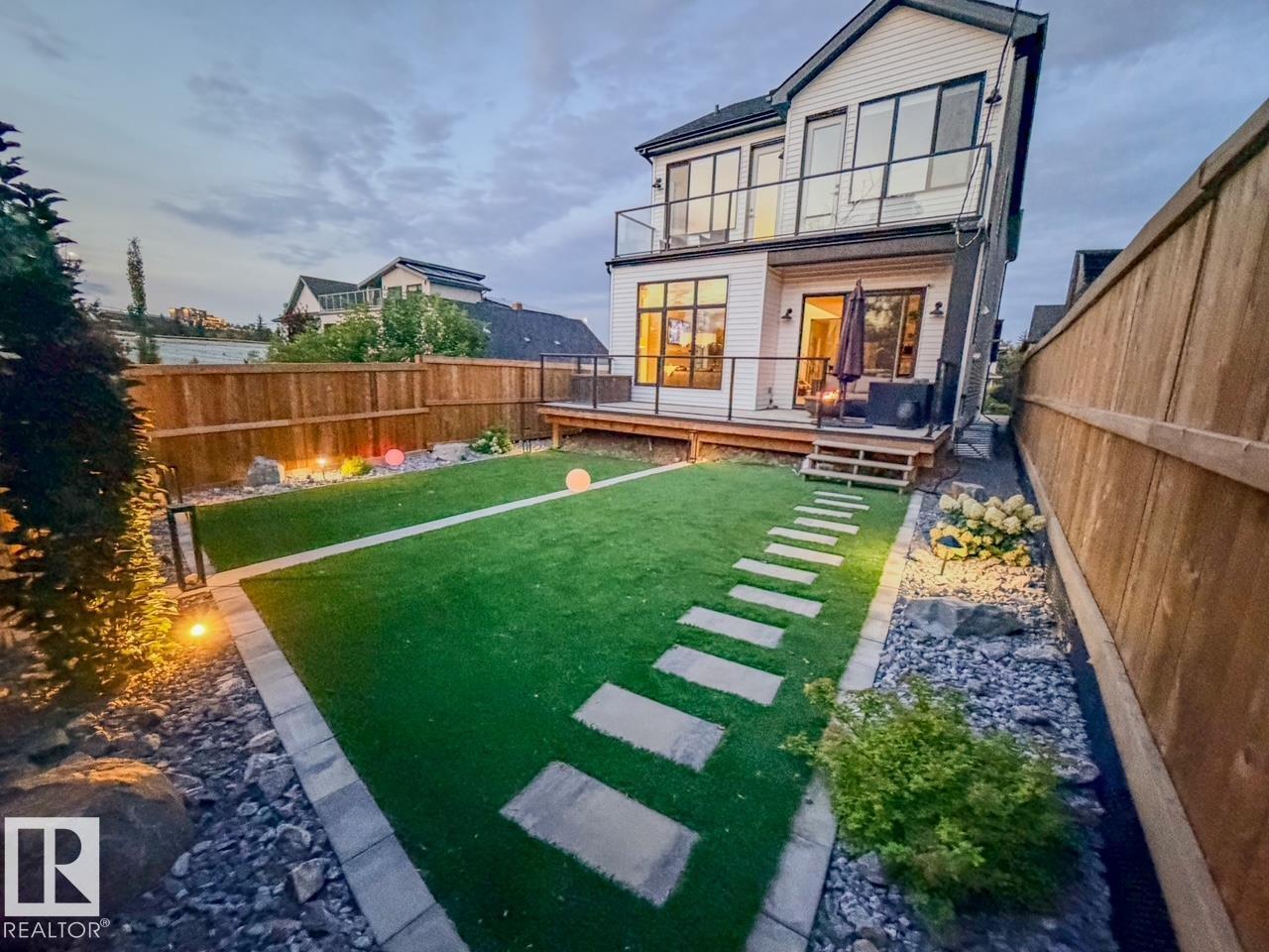 9624 99A ST NW - 5