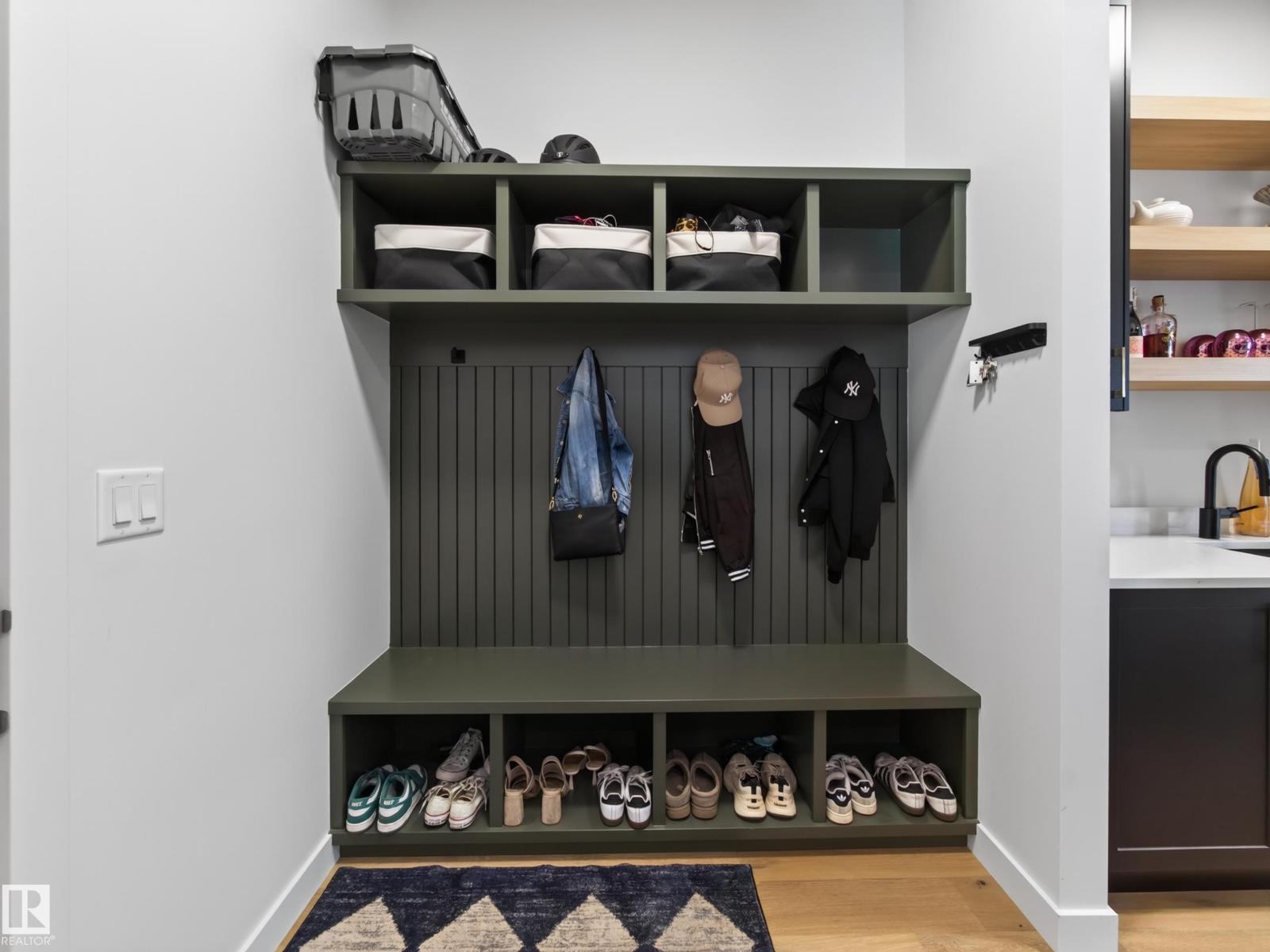 9624 99A ST NW - 34
