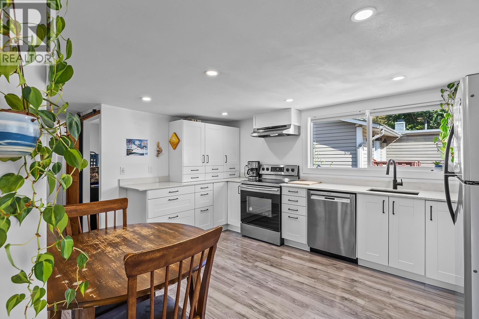 #36 2035 Boucherie Road - 11