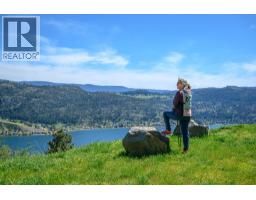 8872 Hampshire Crescent, Vernon, BC V1H2K9 Photo 16