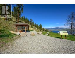 8872 Hampshire Crescent, Vernon, BC V1H2K9 Photo 18