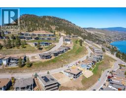 8872 Hampshire Crescent, Vernon, BC V1H2K9 Photo 13