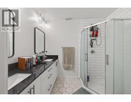 1512 Granite Drive Unit# 8, Golden, BC V0A1H3 Photo 12