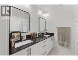 1512 Granite Drive Unit# 8, Golden, BC V0A1H3 Photo 16