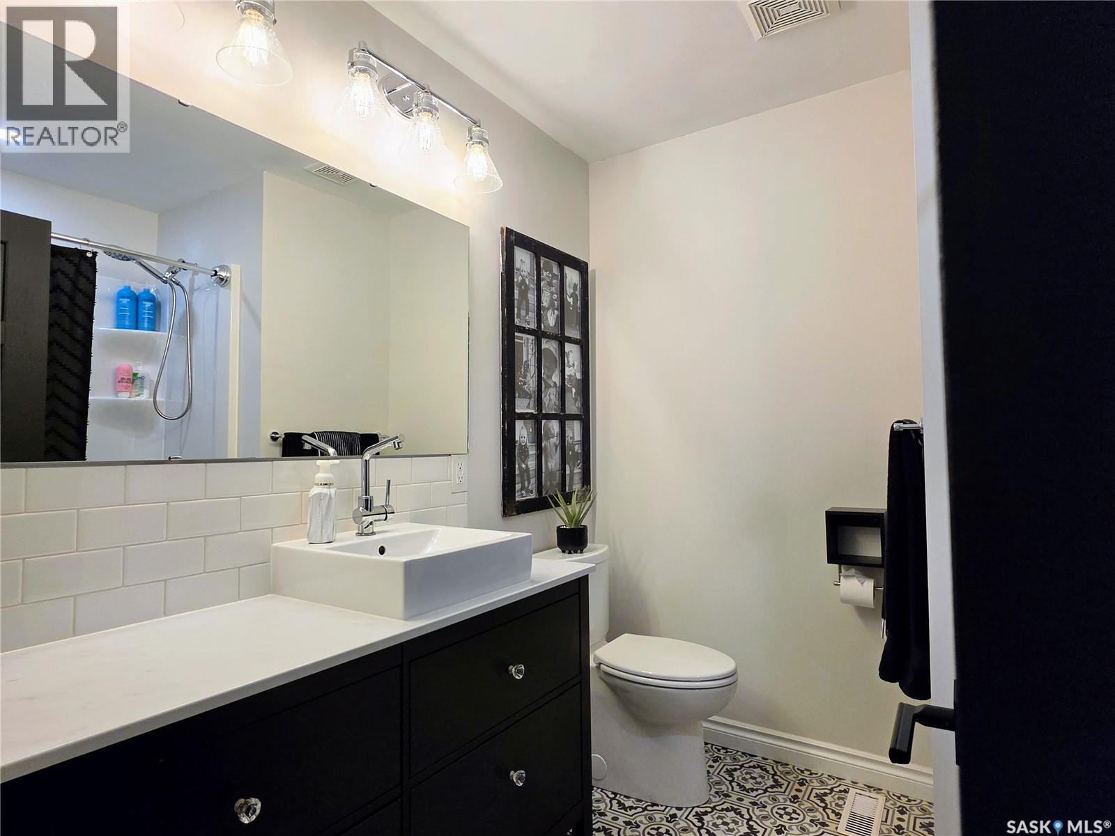 22 Crocus PLACE - Image 11