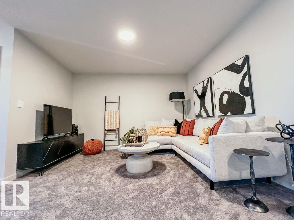 8331 224 ST NW - Image 9