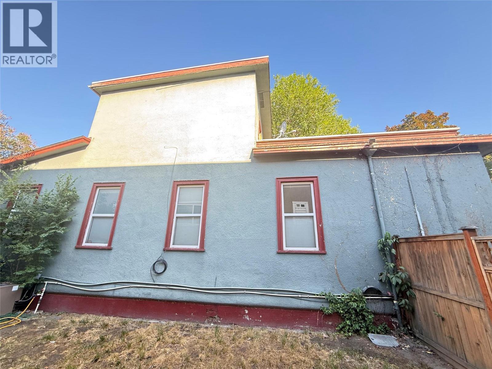  748 Bernard Avenue, Kelowna