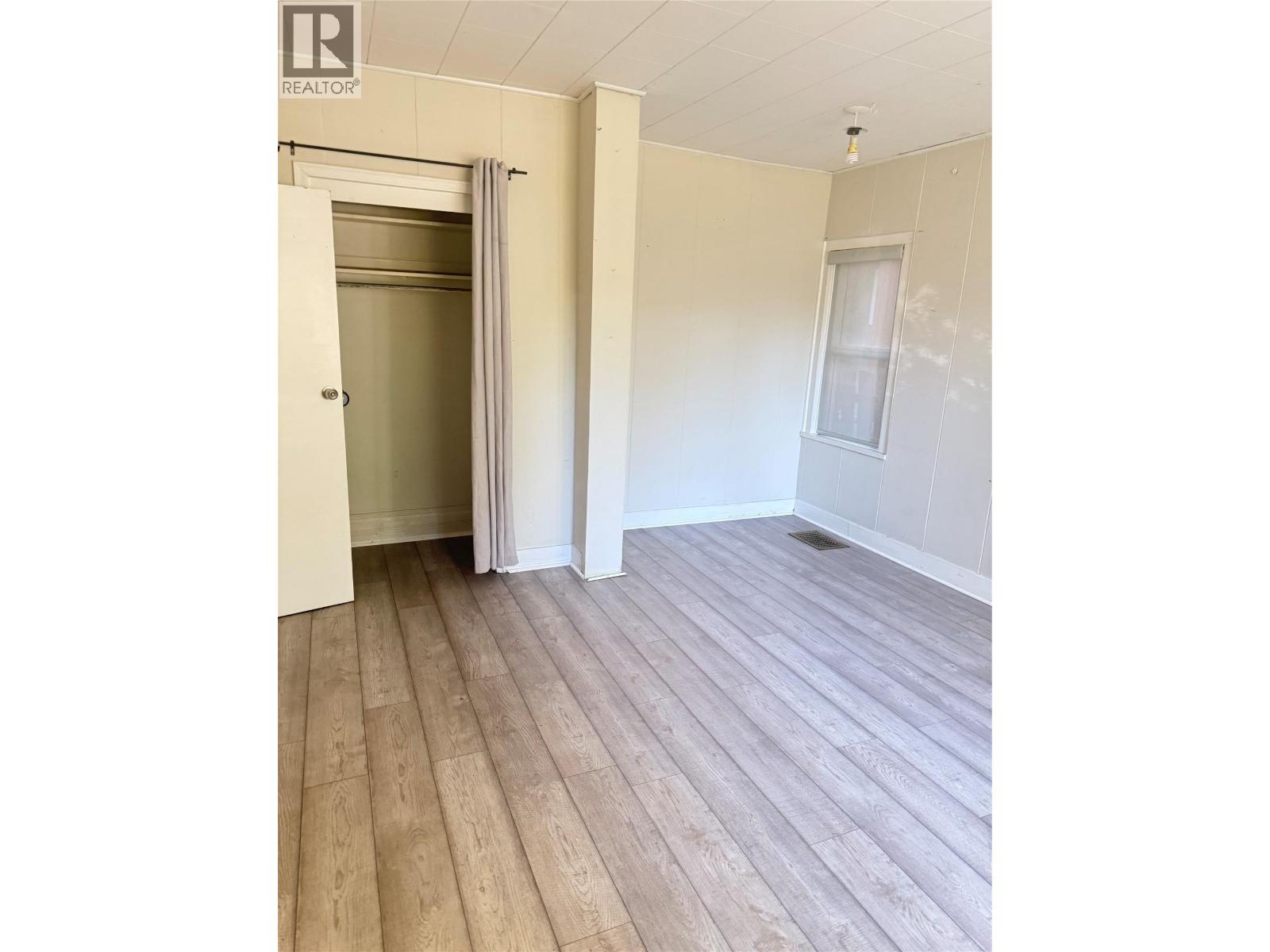  748 Bernard Avenue, Kelowna