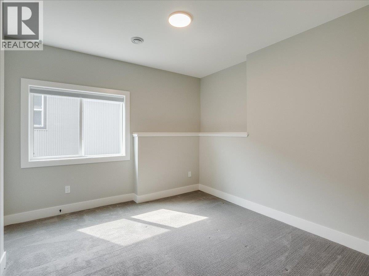 808 7th Avenue - 34