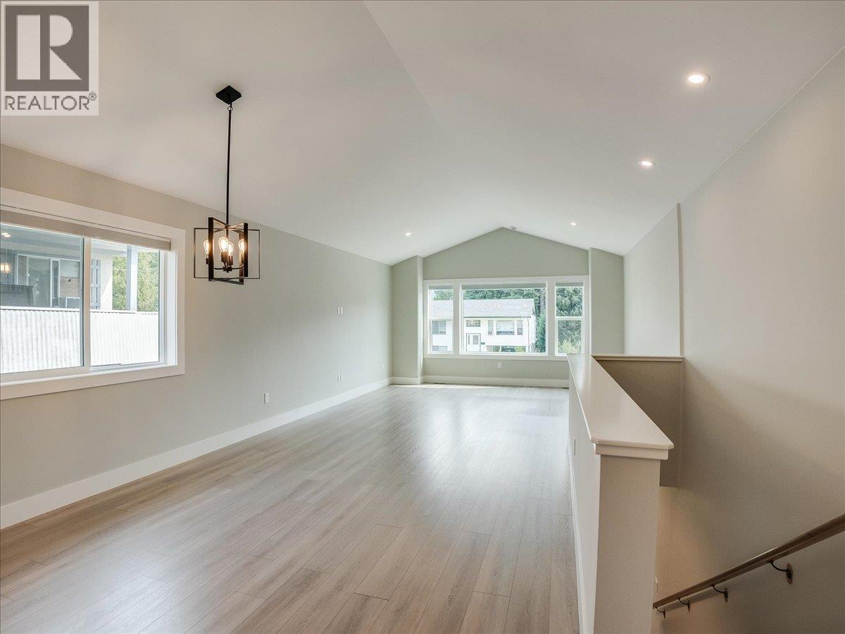 808 7th Avenue - 10
