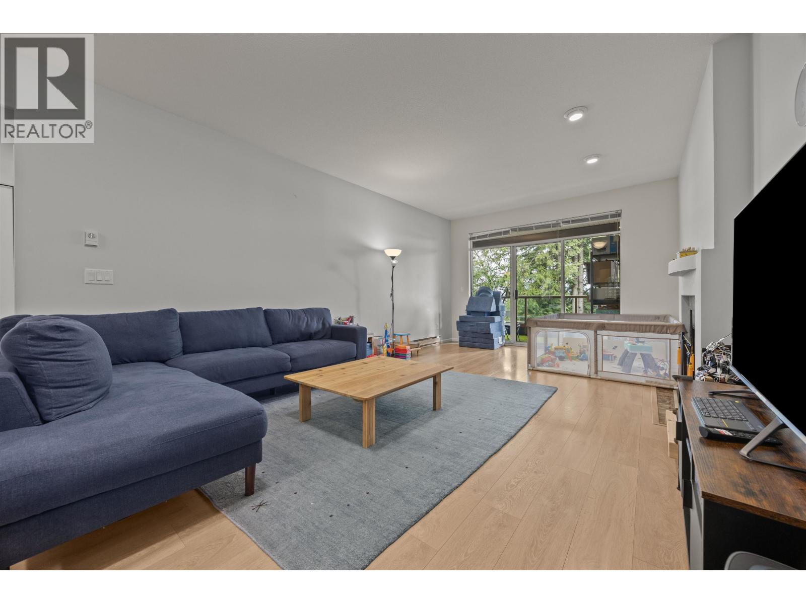 207 4951 SANDERS STREET, Burnaby — photo 6