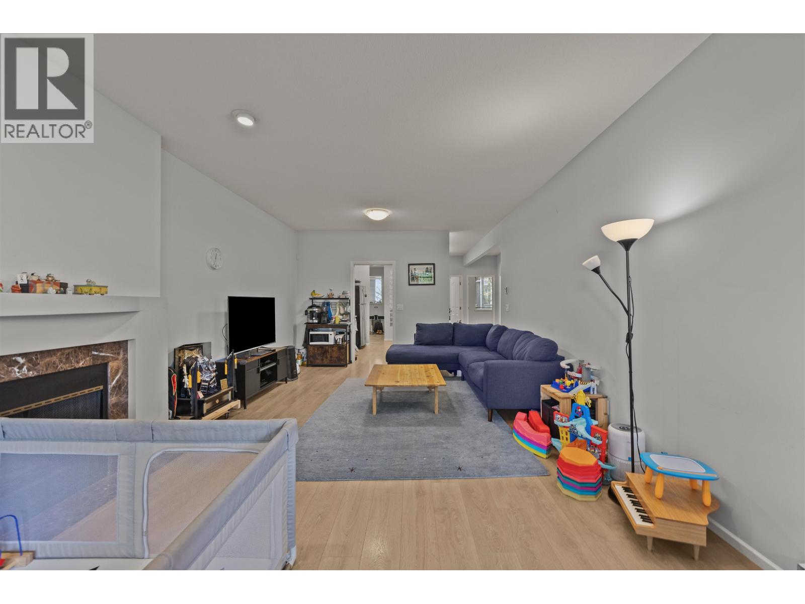 207 4951 SANDERS STREET, Burnaby — photo 9